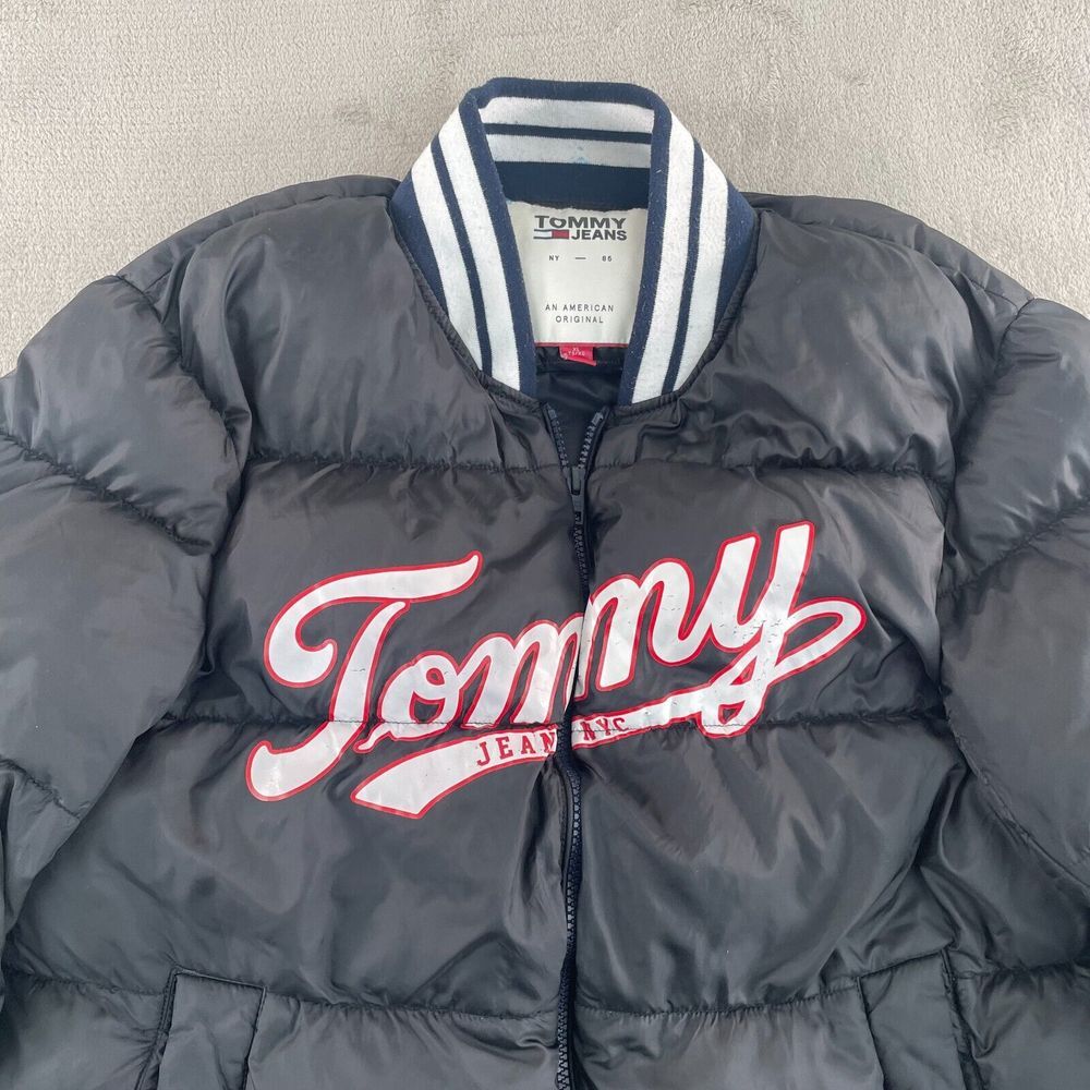 Tommy Jeans Puffer Jacket Men XL Black Center Print Logo Full Zip Y2K‎ Hip Hop